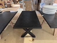 Eettafel, zwart hardhout, zwart metalen x-poot - afbeelding 5 van  5