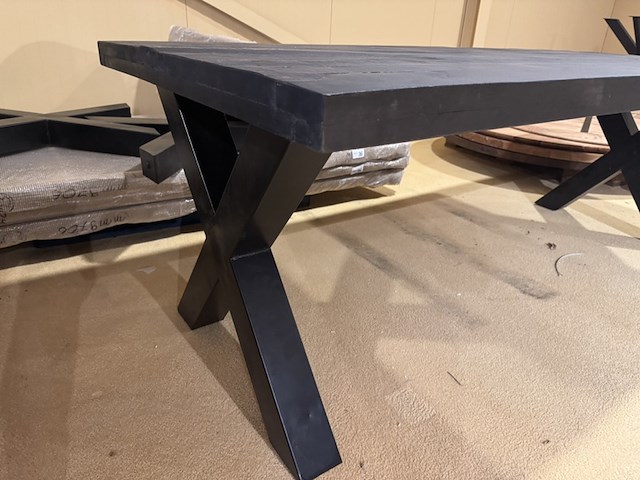 Eettafel, zwart mangohout, zwart metalen x-poot - afbeelding 4 van  5
