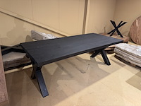 Eettafel, zwart mangohout, zwart metalen x-poot - afbeelding 2 van  5