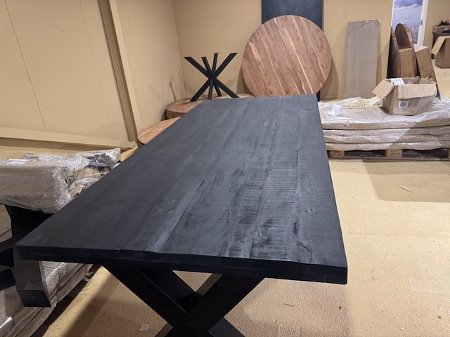 Eettafel, zwart mangohout, zwart metalen x-poot - afbeelding 3 van  5