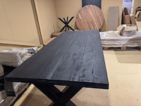 Eettafel, zwart mangohout, zwart metalen x-poot - afbeelding 3 van  5