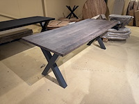 Eettafel, zwart metalen x-poot - afbeelding 1 van  5