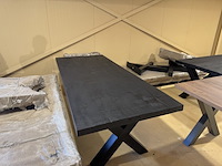 Eettafel, zwart metalen x-poot - afbeelding 3 van  5