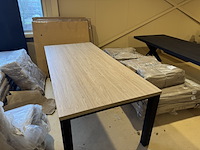Eettafel, zwarte poten - afbeelding 2 van  5