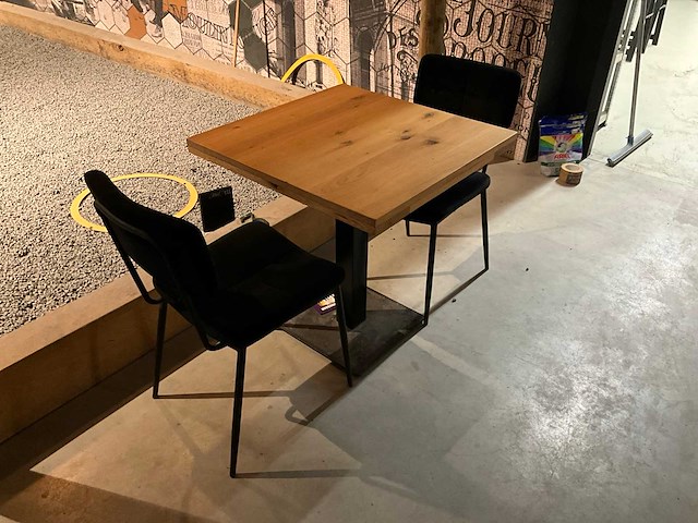 Eettafel - afbeelding 2 van  3