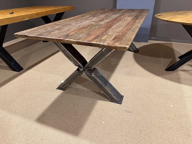 Eettafel - afbeelding 1 van  5