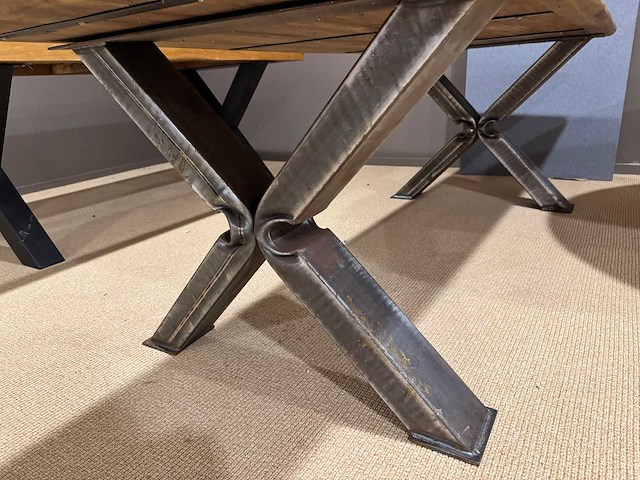 Eettafel - afbeelding 3 van  5