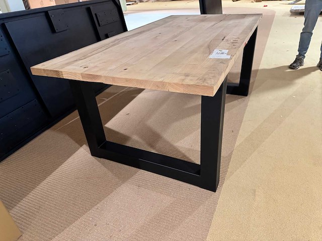 Eettafel - afbeelding 1 van  6
