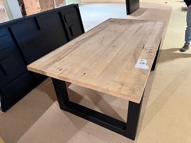 Eettafel - afbeelding 2 van  6