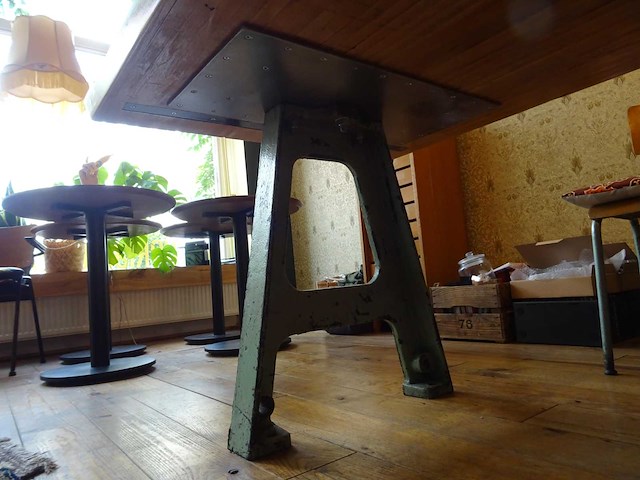 Eettafel - afbeelding 4 van  4