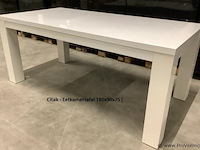 Eettafel - afbeelding 1 van  3