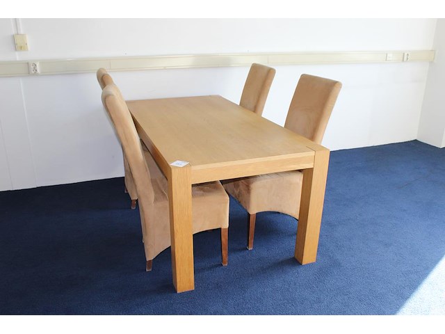 Eettafelset met 4 stoelen. afmeting 178 x 91 x 74 cm. - afbeelding 1 van  3