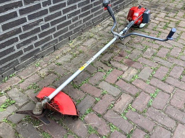 Efco stark 4400 t bosmaaier - afbeelding 3 van  4