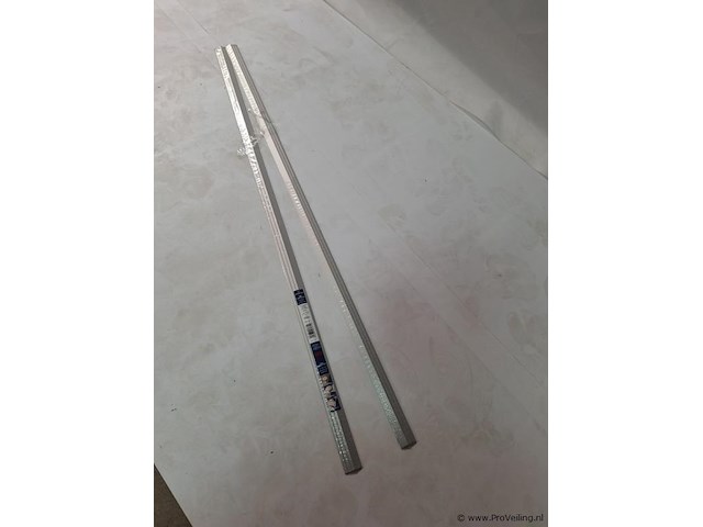 Effector effect standard randafwerkingslijst - ca. 270x3x1 cm - afbeelding 1 van  2