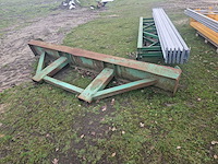 Egalisatiebord / grondschuif / sneeuwschuif - afbeelding 1 van  2