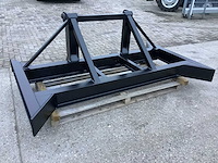 Egalisatiebord / levelbord met volvo aansluiting - afbeelding 1 van  3