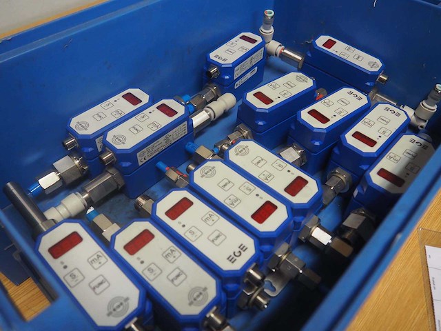 Ege - flowcontrollers (sdn 10989/10993/11000) (3x) - afbeelding 1 van  4