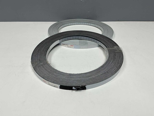 Egger - u665 pm - licht blauw - kantenband - 150 m - 1x23 mm - afbeelding 2 van  6