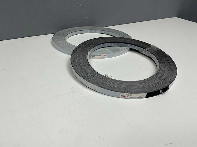 Egger - u665 pm - licht blauw - kantenband - 150 m - 1x23 mm - afbeelding 3 van  6