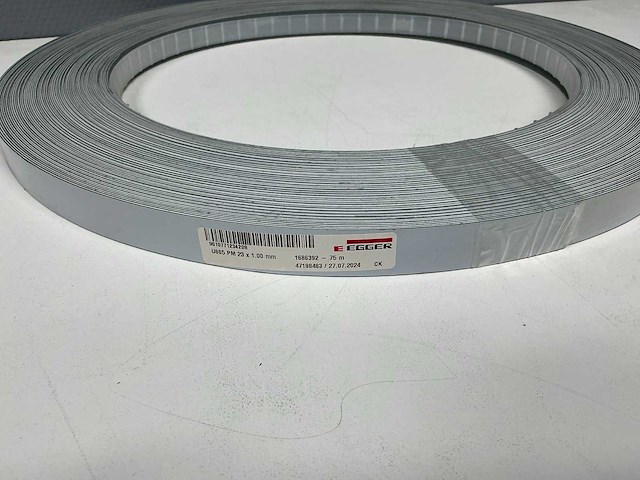 Egger - u665 pm - licht blauw - kantenband - 150 m - 1x23 mm - afbeelding 6 van  6