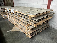 Egger partij hpl - afbeelding 1 van  5