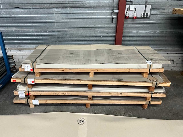 Egger partij hpl - afbeelding 2 van  6