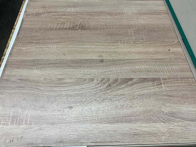 Egger partij hpl - afbeelding 4 van  6