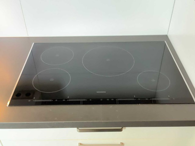 Eggersmann - keuken met miele/siemens apparatuur - afbeelding 29 van  44