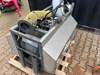 Egholm - 2009 - 2200t - straatveegmachine - afbeelding 2 van  38