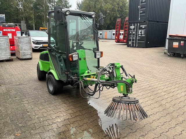 Egholm - 2009 - 2200t - straatveegmachine - afbeelding 8 van  38