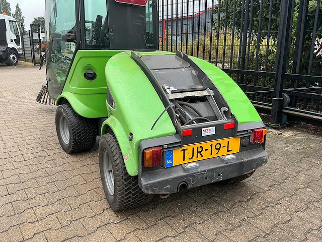 Egholm - 2009 - 2200t - straatveegmachine - afbeelding 11 van  38