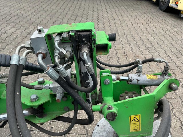 Egholm - 2009 - 2200t - straatveegmachine - afbeelding 20 van  38