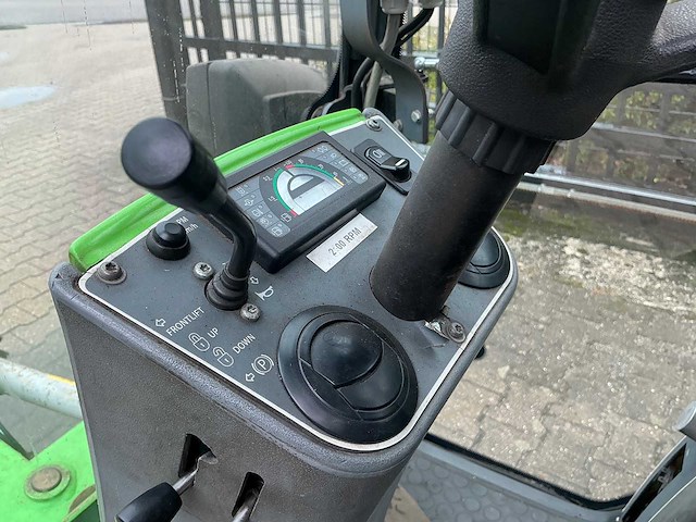 Egholm - 2009 - 2200t - straatveegmachine - afbeelding 27 van  38