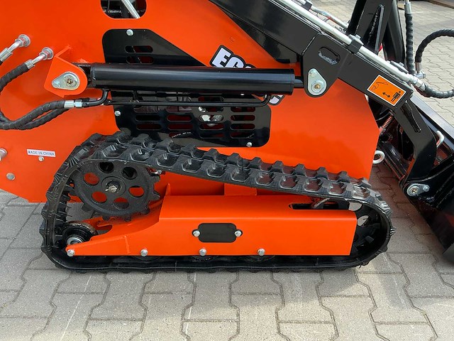 Egn eg36c minilader / schranklader op rupsen - afbeelding 24 van  25