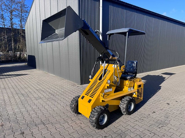 Egn eg80 minishovel / minilader - afbeelding 7 van  12