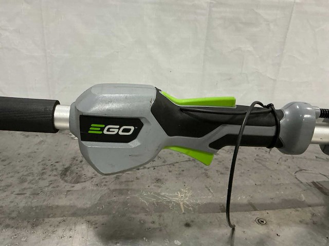 Ego 56v lithium-ion bosmaaier - afbeelding 4 van  4