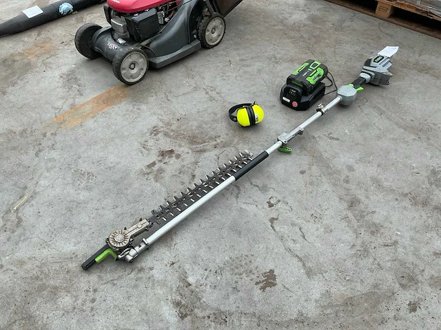 Ego ph1400e telescopische heggenschaar - afbeelding 1 van  7