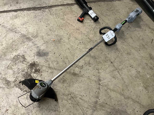 Ego power st1210e kantentrimmer - afbeelding 1 van  5