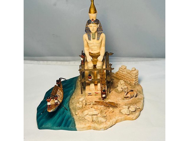 Egyptische farao sculptuur - ramsess ii beeld - afbeelding 1 van  9