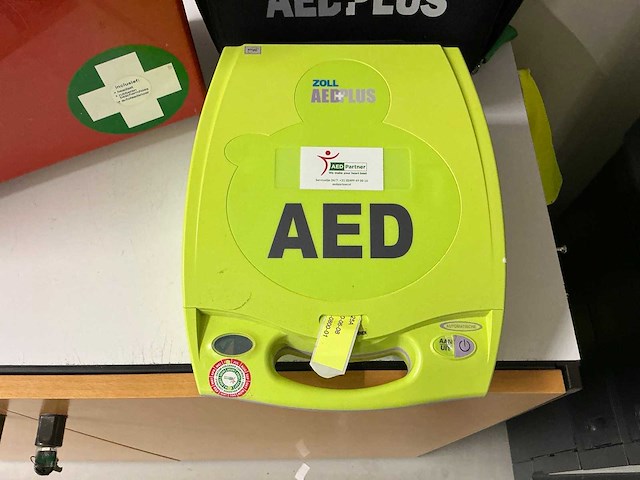 Ehbo / aed - afbeelding 6 van  7