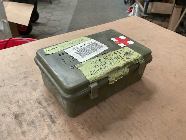 Ehbo doos - afbeelding 4 van  4