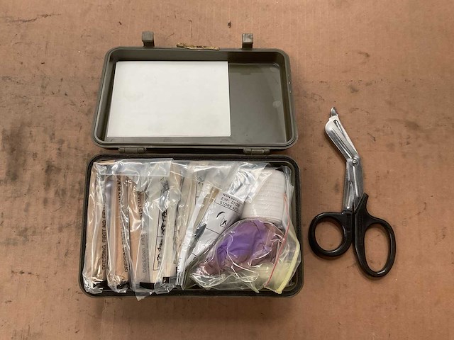 Ehbo doos - afbeelding 3 van  4