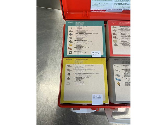Ehbo koffer (2x) - afbeelding 1 van  1