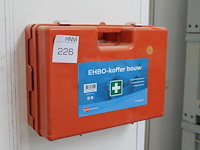 Ehbo koffer met wandbeugel. - afbeelding 1 van  2