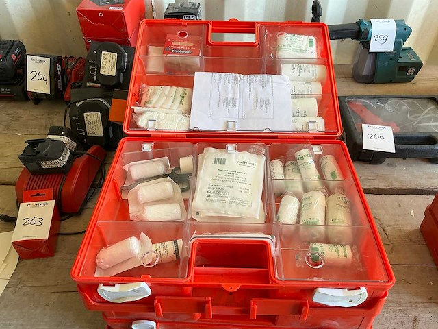 Ehbo set - afbeelding 2 van  2