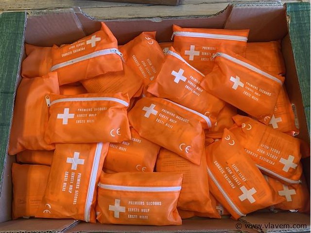 Ehbo tasje incl. 2 fluovestjes, 31 stuks - afbeelding 1 van  4