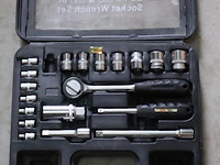 Eic tools dopsleutelset in opbergkoffer - afbeelding 1 van  5