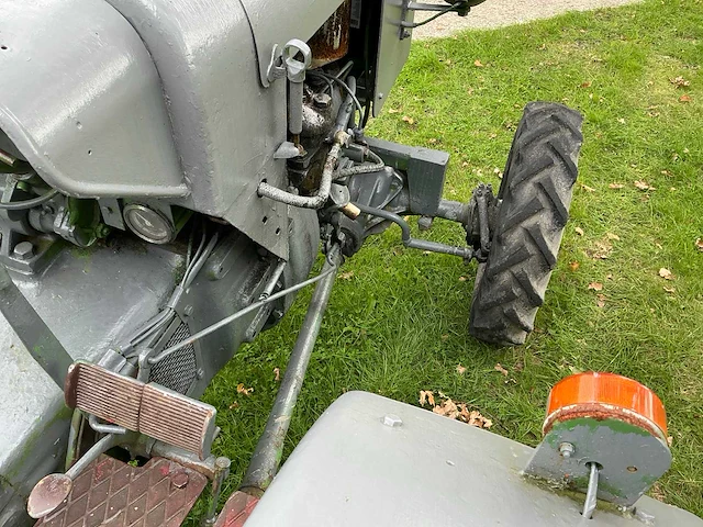 Eicher f1l-612 deutz 4x4 vierwielaangedreven landbouwtractor - afbeelding 13 van  13