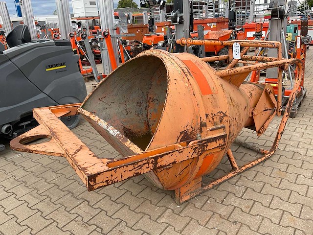 Eichinger fe500 betonkubel - afbeelding 1 van  8
