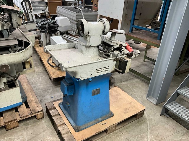 Eickhoff e2 gereedschapslijpmachine - afbeelding 4 van  5